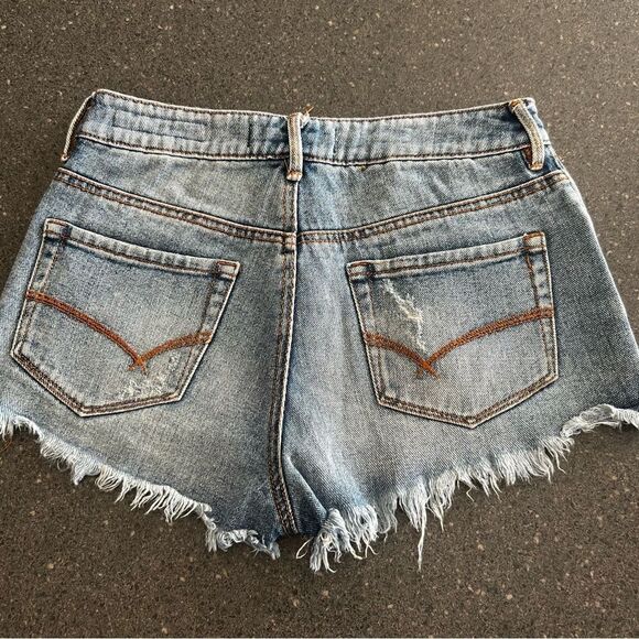 Bullhead high-rise Jean short size 5 - Picture 8 of 10